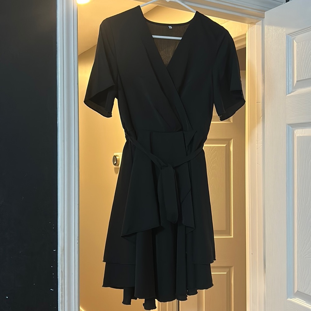 Black Flowy dress with tie around the waist